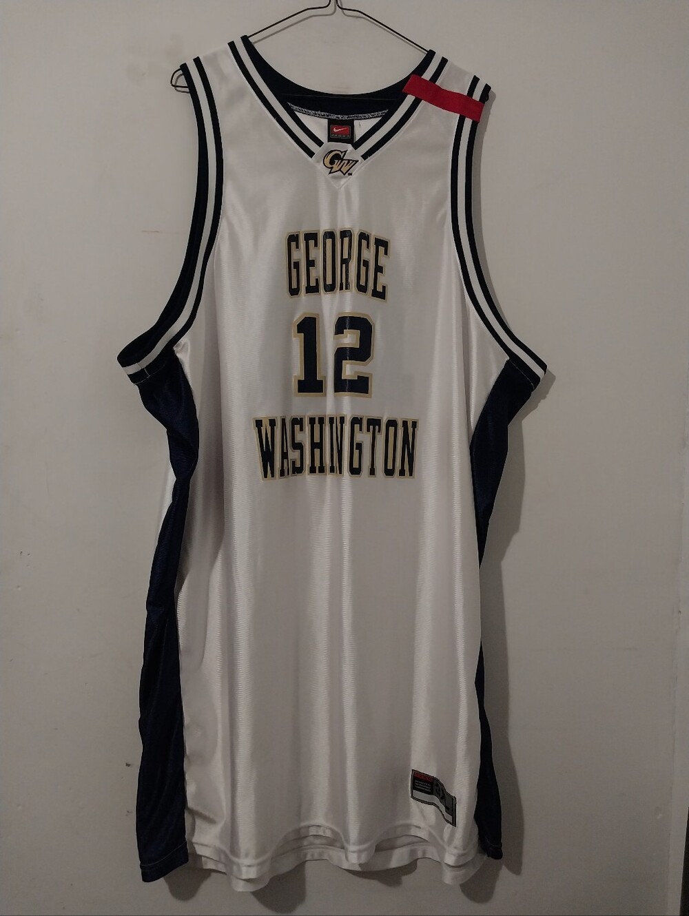 Nike George Washington Colonials Game Issued Home Jersey Red Auerbach Ban Size